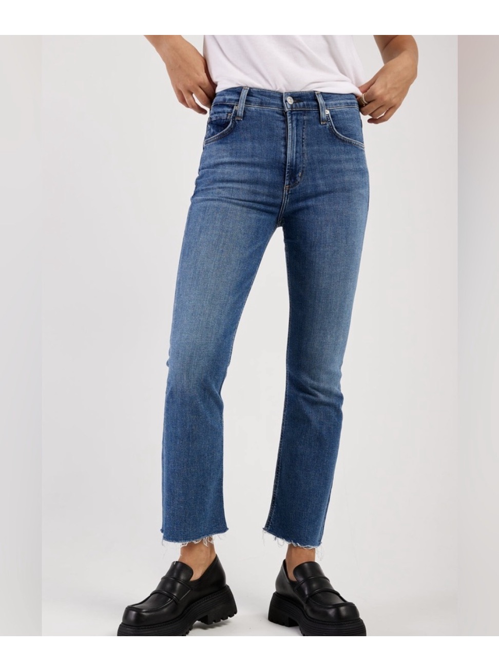 Citizens Of Humanity Isola High-Rise Cropped Blue Jeans Size 27 Raw Hem